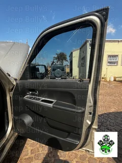 3.7 Jeep Cherokee Kk (2010) Good Condition Used Car Doors and Panels For Sale