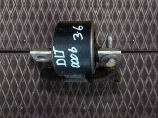 Dodge Journey 3.6 Gearbox Mountings Available. In Good Condition.