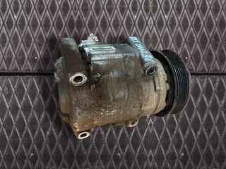 Dodge Journey Aircon Pump For Sale. Fitted For A 3.6. Still in Excellent Condition