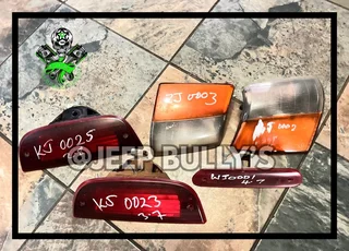 Various Jeep Brake and Indicator Lights (Second Hand)