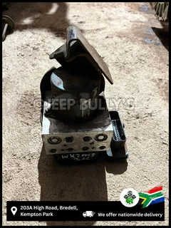 Preloved 3.0 Jeep Grand Cherokee Wk2 Abs Pumps In Store At Jeep Bully&#39;s