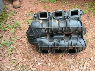 Preloved Intake Manifold Jeep Cherokee KK 3.7