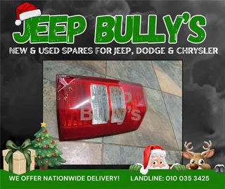 Right Rear Taillight: Jeep Patriot