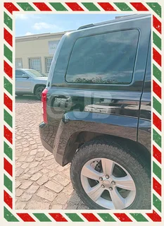 Right Rear Fender- Jeep Patriot- Stripping For Spares