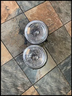 Jeep Cherokee Kj: Second Hand Left And Right Headllights