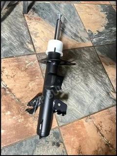 Jeep Cherokee KL Front Shocks | Brand New