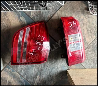 Jeep And Dodge Taillight | 010 035 3425