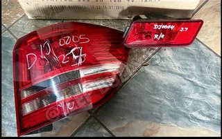 Dodge Journey Second Hand Tail and Reflector Lights For Sale