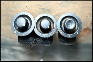 Jeep Cherokee Kj Mirror Control Module  | Used | 010 035 3425