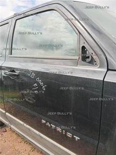 Jeep Patriot | Stripped | R\F Door