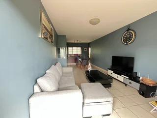 Flat to share in reservoir hills