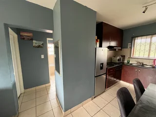 Flat to share in reservoir hills