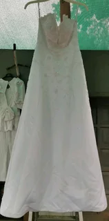Pre Loved wedding dresses