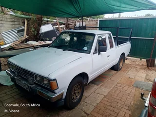 Datsun 720 bakkie kingcab