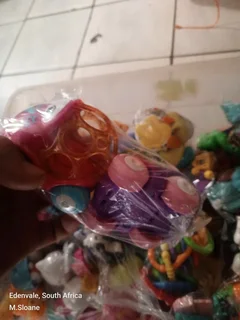 Toy packets