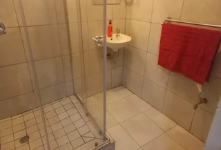 Renting - Ad posted by Sibusiso Nduku