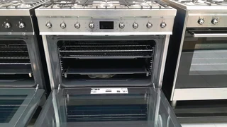 SMEG- SMEG Stove 90cm Gas/Elect