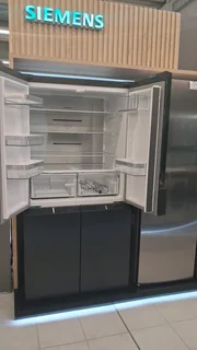 Siemens- Siemens Fridge - Freezer