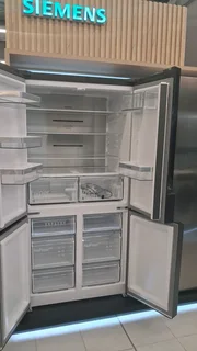 Siemens- Siemens Fridge - Freezer