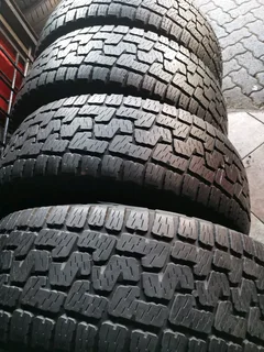 265/65/17 Pirelli scorpion All terrain
