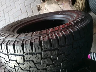 265/65/17 Pirelli scorpion All terrain