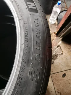 325 35 22 Michelin pilot sport4