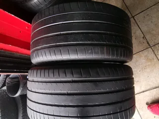325 35 22 Michelin pilot sport4