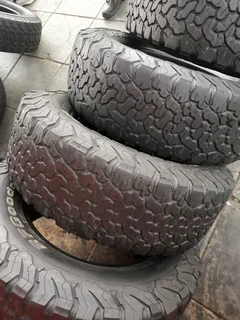 265/70/17 Bf Goodrich all terrain ko2