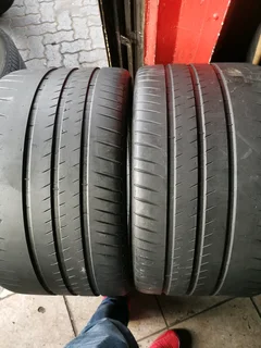 325.30.21 Michelin pilot cup2