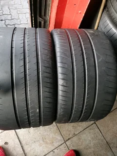 325.30.21 Michelin pilot cup2