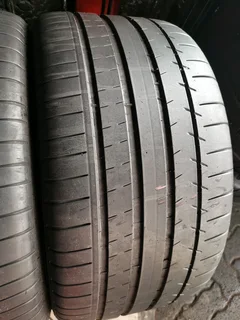 285/40/19 Michelin pilot super sport