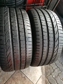 2x 295/35/21 Pirelli p zero