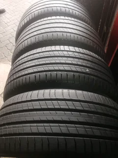 235.55.19 Michelin latitude sport3