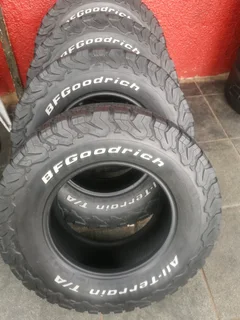 265/70/16 Bf Goodrich all terrain ko2