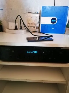 DixonH-208 8-inchSpeakers system and amplifier