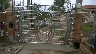 Driveway gates and e.t.c