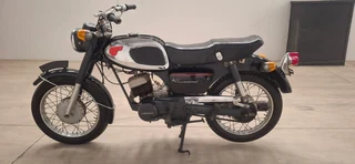 1967-1970 Kawasaki Bridgestone B1 125cc Original Condition