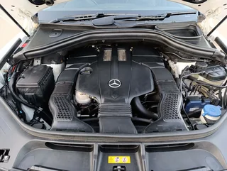 2014 Mercedes-Benz ML 400 auto Avantgarde petrol SUV 118kms FSH at R309 000