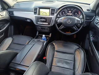 2014 Mercedes-Benz ML 400 auto Avantgarde SUV only 118kms FSH at R279 000