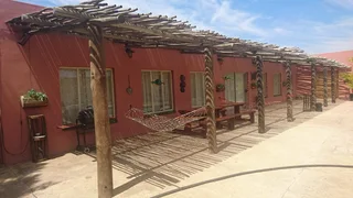 Large  2x Bedroom Flatlet