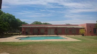 Large  2x Bedroom Flatlet