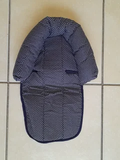 Kids Chair and FREE toilet seat &#43; Neck support