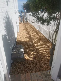 BEST OUTDOOR RENOVATIONS#13MM AND 19MM BROWN AND GREY DECORATIVE PEBBLE STONES#SUPPLY AND INSTALL.