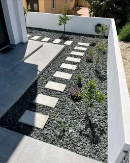 13MM AND 19MM BROWN AND GREY DECORATIVE PEBBLE STONES#BLOCK AND STONE#SUPPLY AND INSTALLATION.