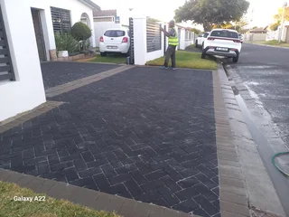 WE DO ALL TYPES OF PAVING#BOND PAVING#BLOCK#INTERLOCK#WHEATSTONE#SUPPLY AND INSTALL.