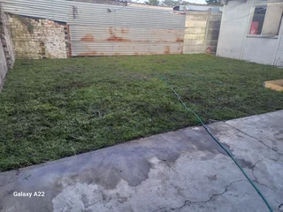 ROLL ON LAWN GRASS#BUFFALO#KIKUYU#LM BEREA#GULF GREEN#CYNODONE#ORGANIC COMPOST#SUPPLY AND INSTALL.