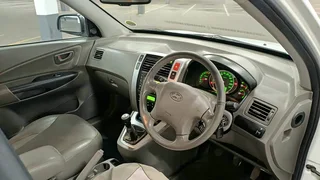 Hyundai Tucson Full House