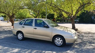 Volkswagen Polo Classic 1.6i