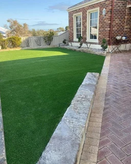 INSTALL ARTIFICAL TURF