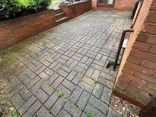PAVING TURF BACKYARD